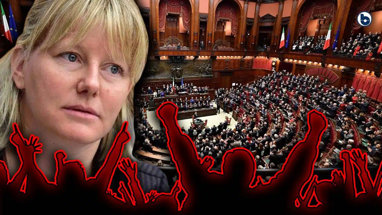 이탈리아 국회의원 - "빌 게이츠는 인류에 대한 범죄자"